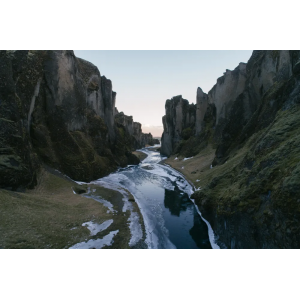 Frozen Fractalline Canyon